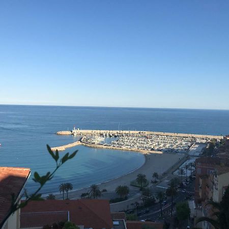 Menton Nella Vecchia Citta Con Vista Mare Apartment Exterior photo